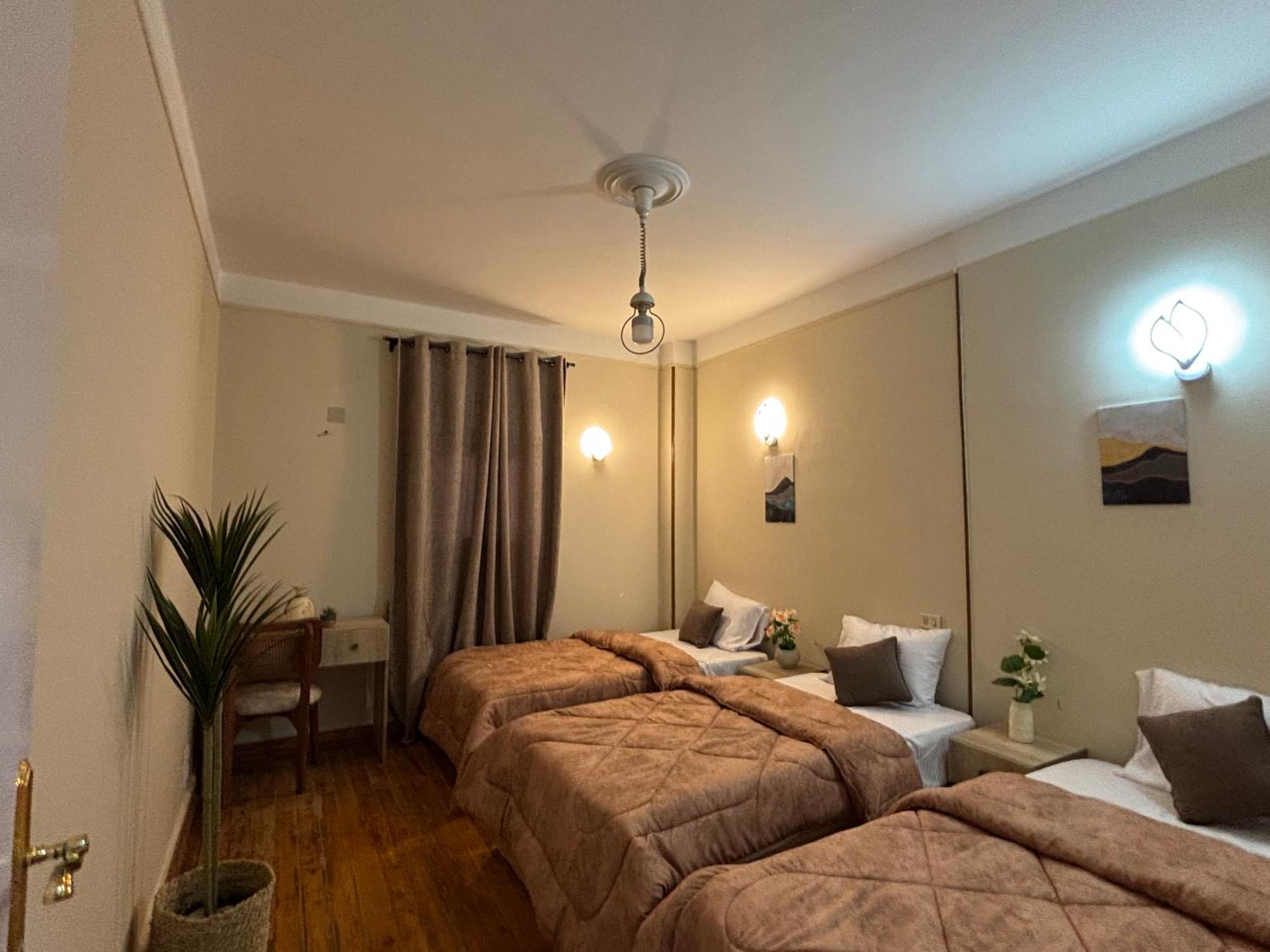 Sunset Homes In Downtown Cairo
